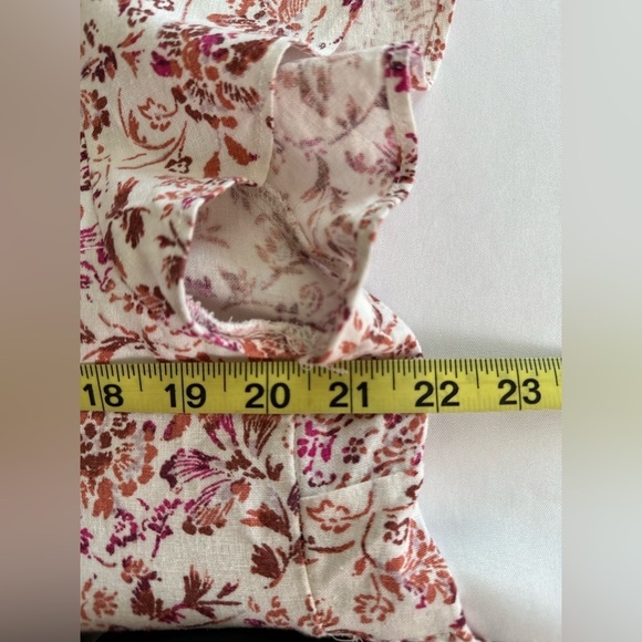 Isabel Maternity by Ingrid & Isabel Red and White Flutter Sleeve Sundress (745) - Picture 12 of 14